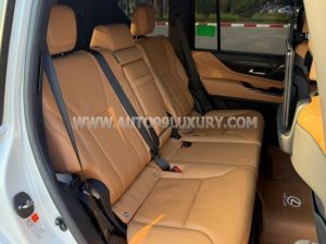 Xe Lexus LX 600 Urban 2026